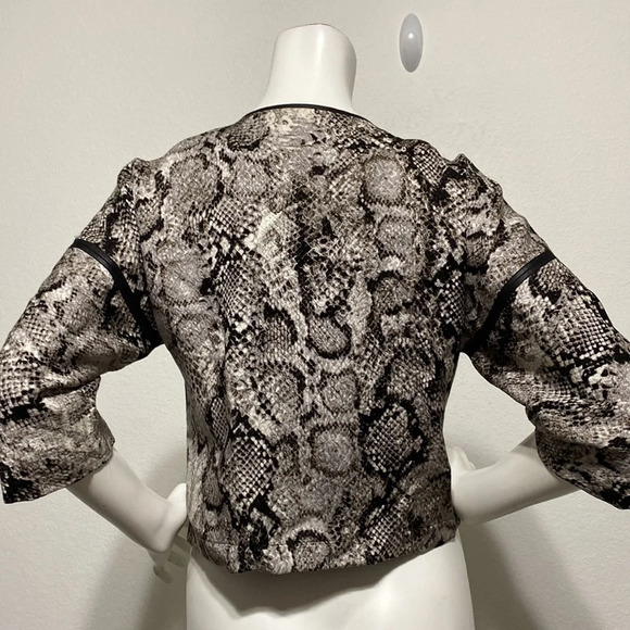 BCBGMaxAzria “Emil” Snake Print Crop Jacket - Picture 5 of 8